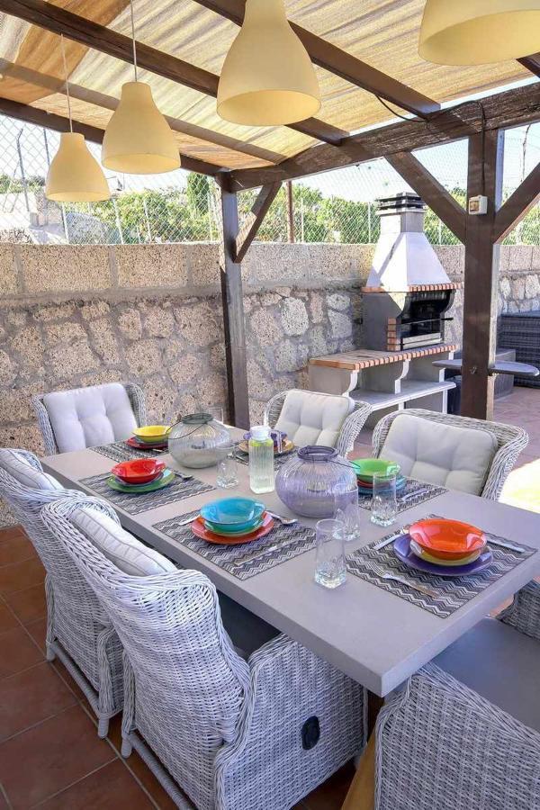 Villa Rural Casa Blanca By Tenerife Rental & Sales Granadilla De Abona Exterior photo